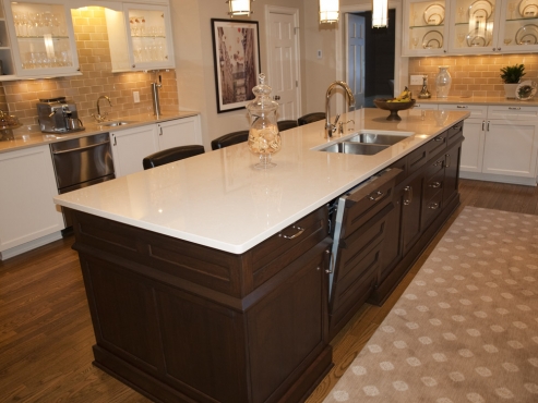 This kitchen is tastefully designed and virtually timeless. This is not a kitchen that will look dated, even when it is…